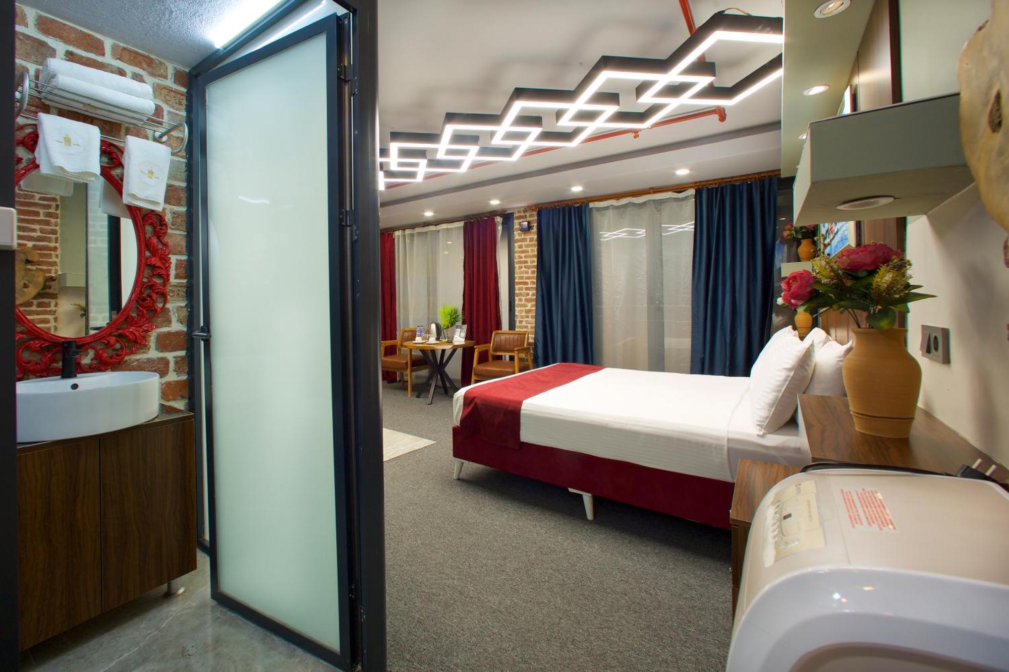 Galata By Boss Hotel Istanbul Eksteriør bilde